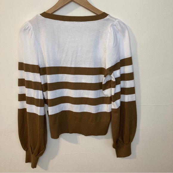 NWT Micheal Kors Button Up Striped White and Brown Striped Cardigan - Picture 4 of 5